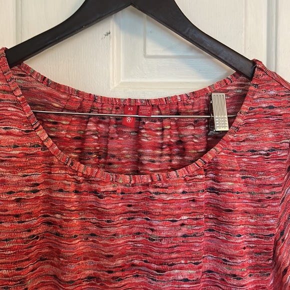 99% polyester, 1% spandex light weight summer top - Picture 5 of 5